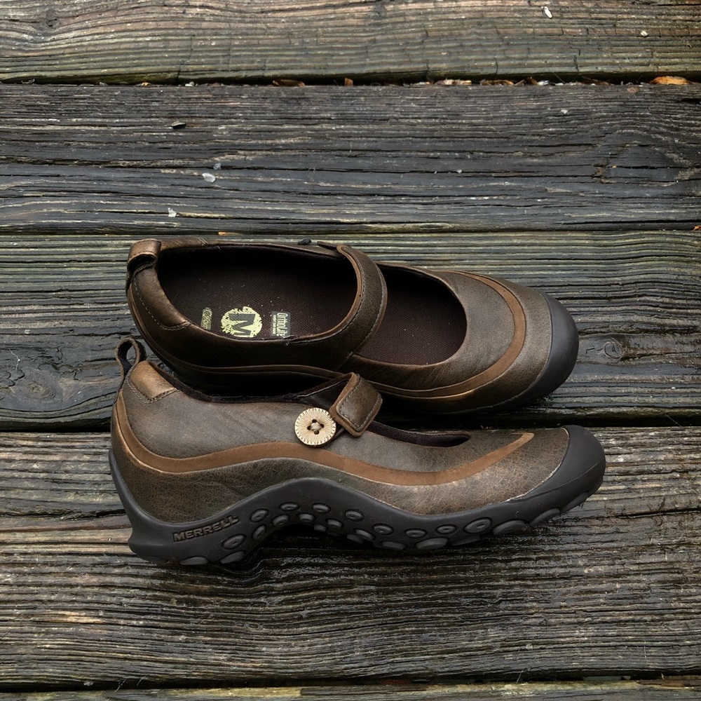 EUC Merrell Mary Jane Walking Shoe Plaza Emme Br